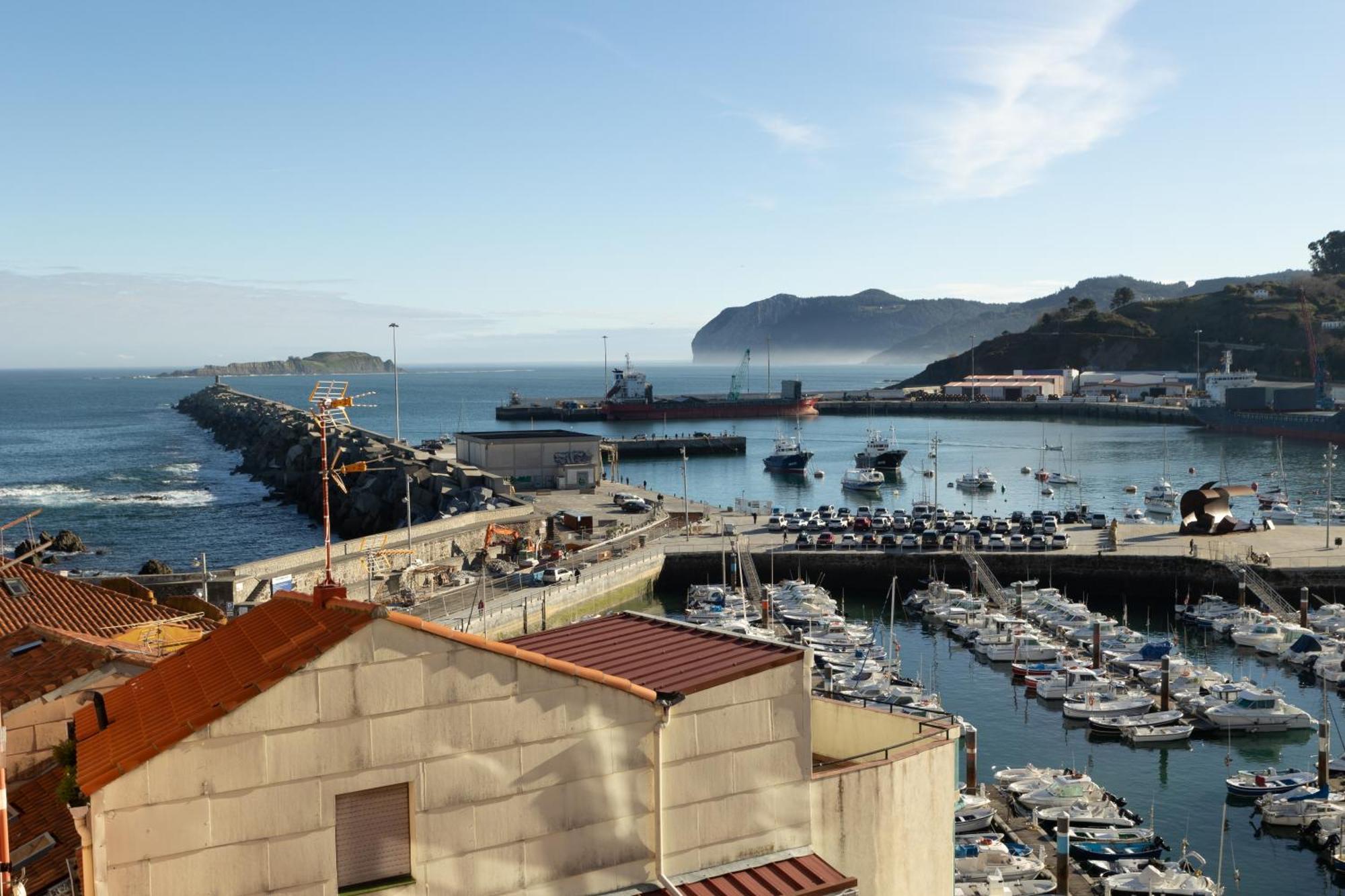 Apartamentos Bermeo, Museoa المظهر الخارجي الصورة