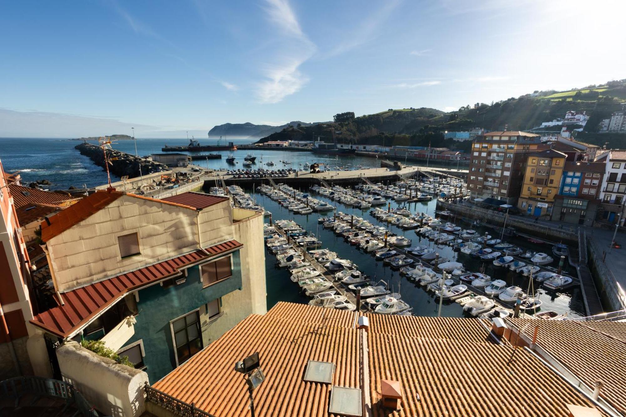 Apartamentos Bermeo, Museoa المظهر الخارجي الصورة